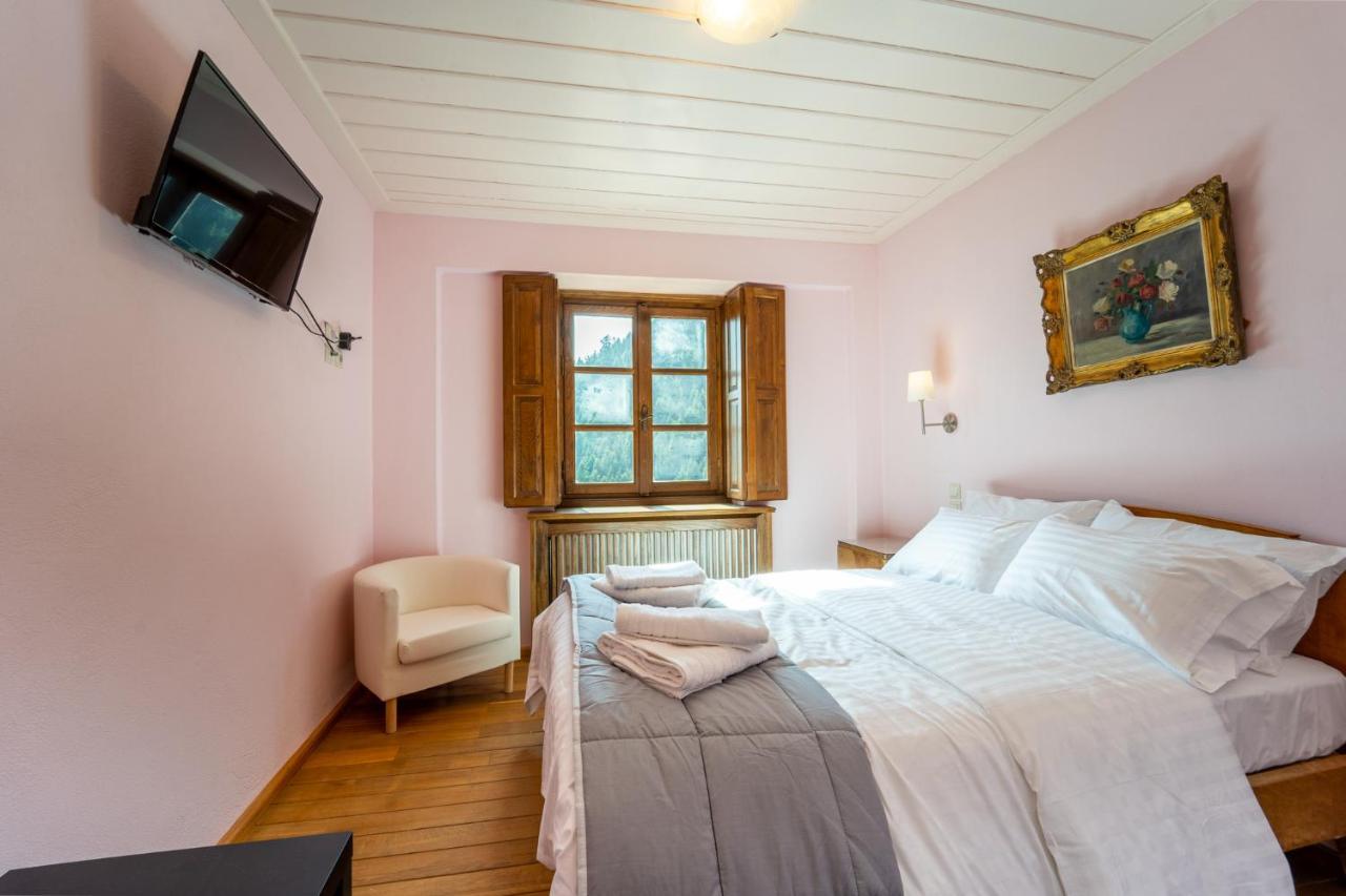 Maisonette Korfes-Κορφές-Μ Δύο Αυτόνομοι Όρoφοι Της Βίλας Κορφές Για Οικογένειες Και Μικρές Παρέες Карпенисион Экстерьер фото