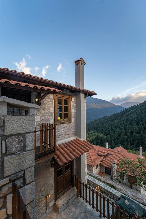 Maisonette Korfes-Κορφές-Μ Δύο Αυτόνομοι Όρoφοι Της Βίλας Κορφές Για Οικογένειες Και Μικρές Παρέες Карпенисион Экстерьер фото