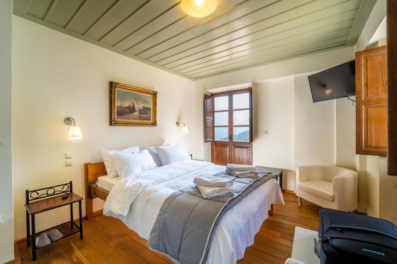 Maisonette Korfes-Κορφές-Μ Δύο Αυτόνομοι Όρoφοι Της Βίλας Κορφές Για Οικογένειες Και Μικρές Παρέες Карпенисион Экстерьер фото