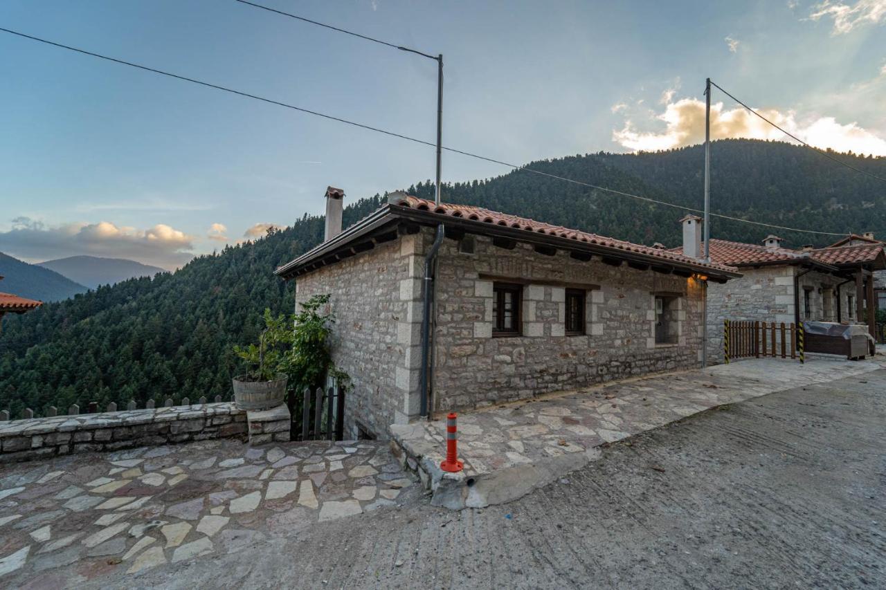 Maisonette Korfes-Κορφές-Μ Δύο Αυτόνομοι Όρoφοι Της Βίλας Κορφές Για Οικογένειες Και Μικρές Παρέες Карпенисион Экстерьер фото