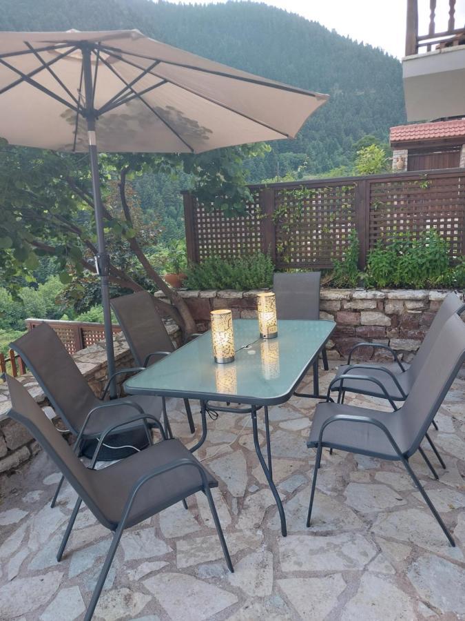 Maisonette Korfes-Κορφές-Μ Δύο Αυτόνομοι Όρoφοι Της Βίλας Κορφές Για Οικογένειες Και Μικρές Παρέες Карпенисион Экстерьер фото